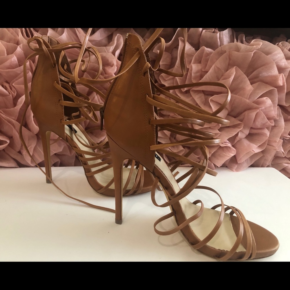 Heels - Picture 2 of 2